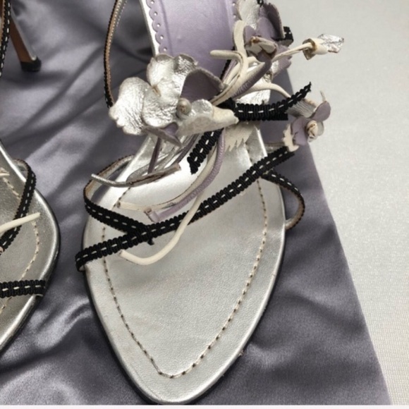 Neiman Marcus 95th anniversary Prada silver metallic and black floral heels - Picture 2 of 9